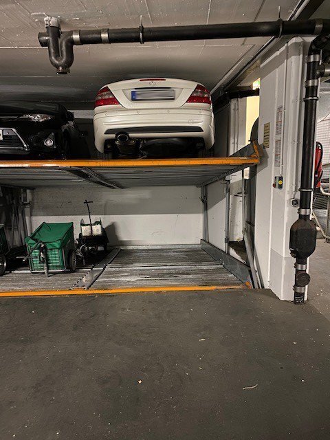 ダブル(上下に分けた二台駐車スペース) | München-Altstadt | 2010ML3 | Stellplatz unten rechts