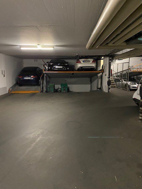 ダブル(上下に分けた二台駐車スペース) | München-Altstadt | 2010ML3 | Blick auf den Stellplatz