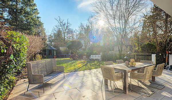 角のテラスハウス 部屋数 6 部屋 | München-Trudering | 70191 | ...Süd-West Terrasse