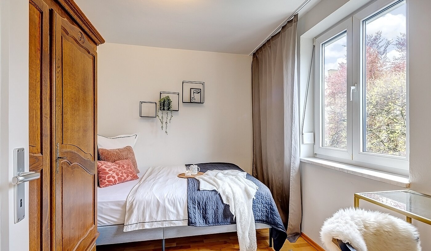 フラット 部屋数 1.5 部屋 | München-Schwabing | 70014 | Schlafzimmer mit...