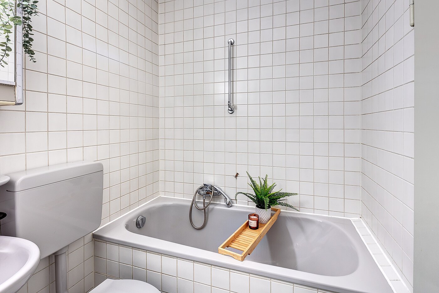 フラット 部屋数 1 部屋 | München-Haidhausen | 70022 | ...Badewanne