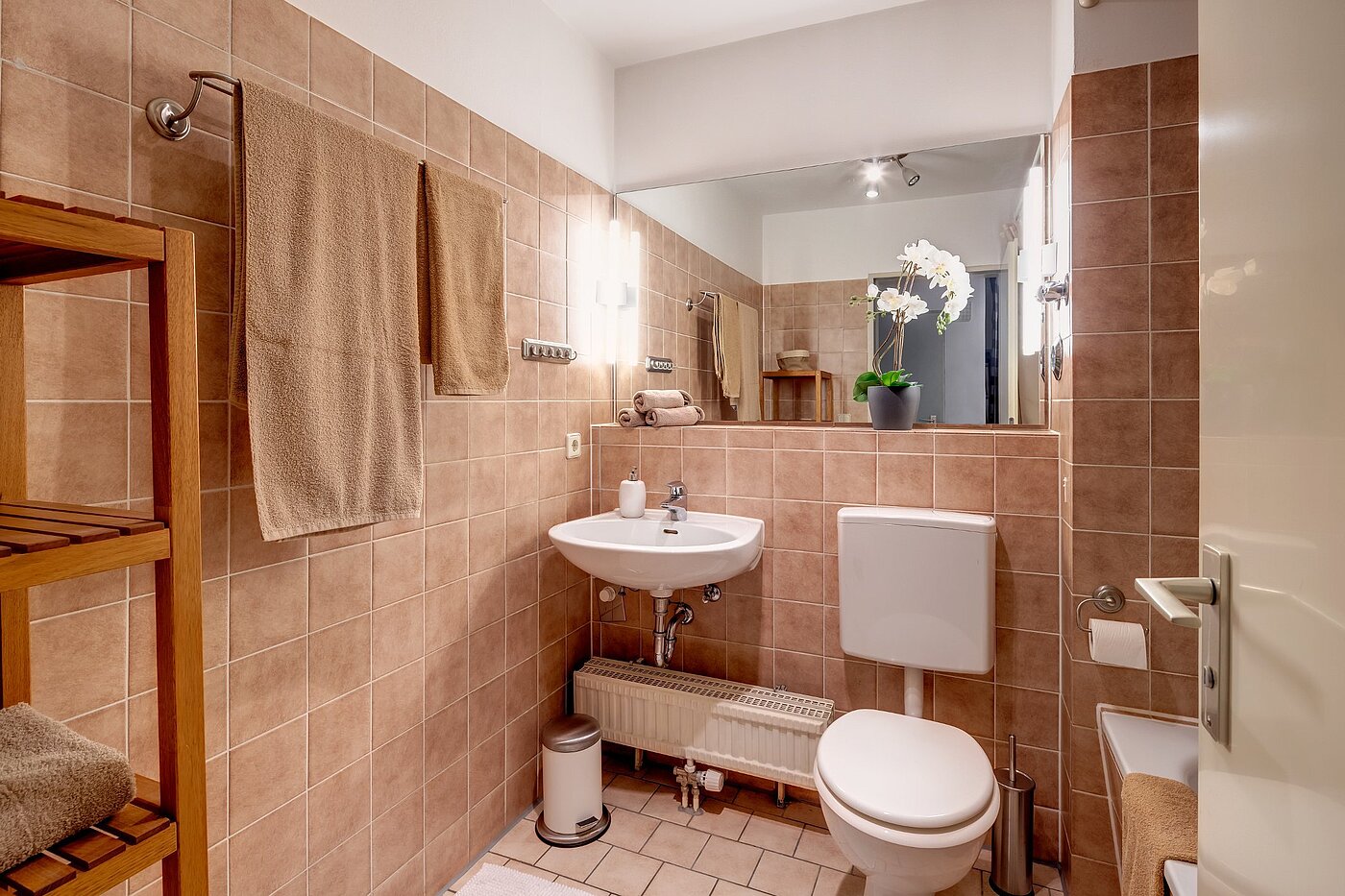 フラット 部屋数 2 部屋 | München-Nymphenburg | 2107ML3 | Geräumiges Badezimmer...