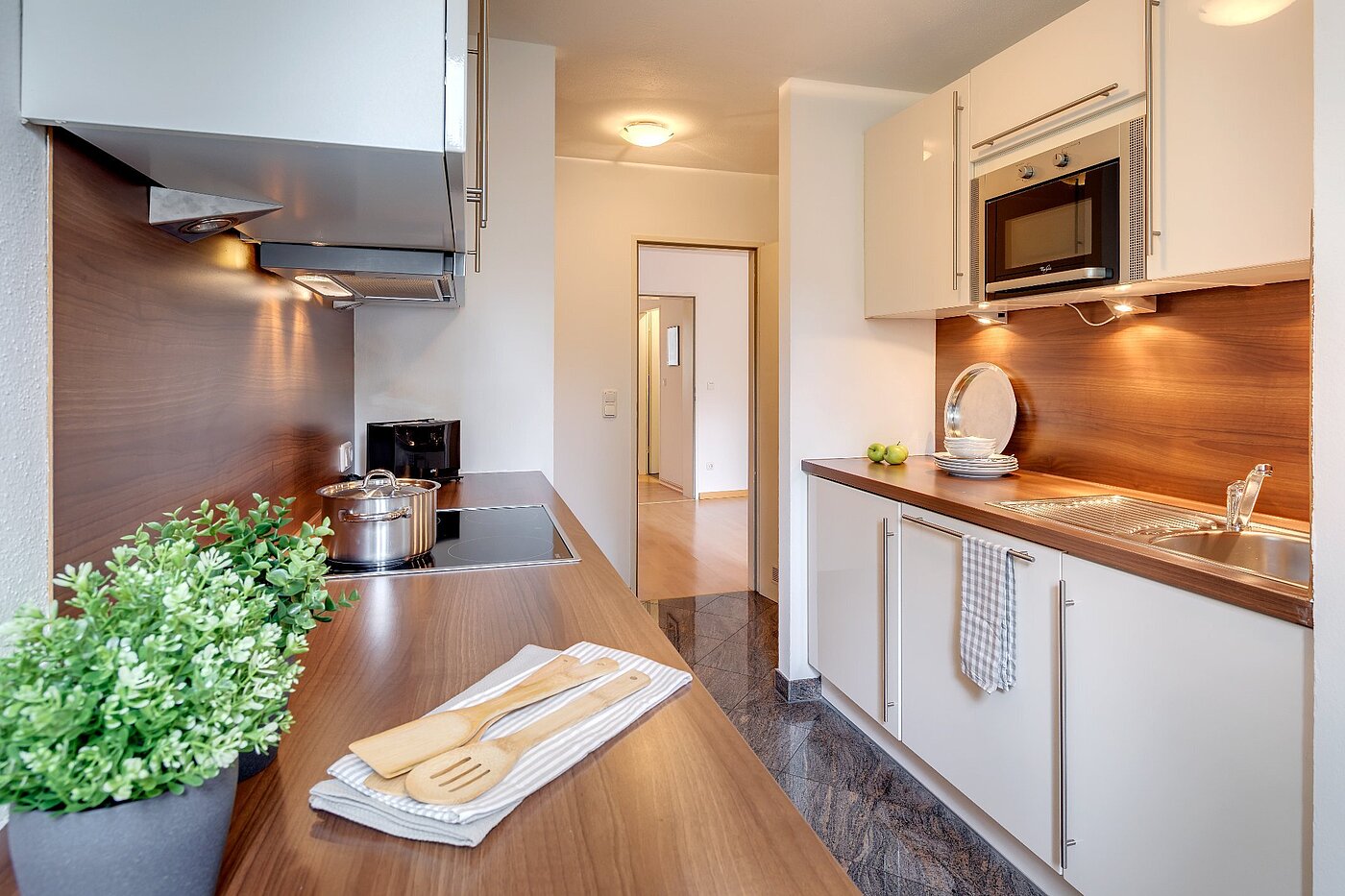 フラット 部屋数 3 部屋 | München-Ludwigsvorstadt | 1806ML1 | Moderne Küche