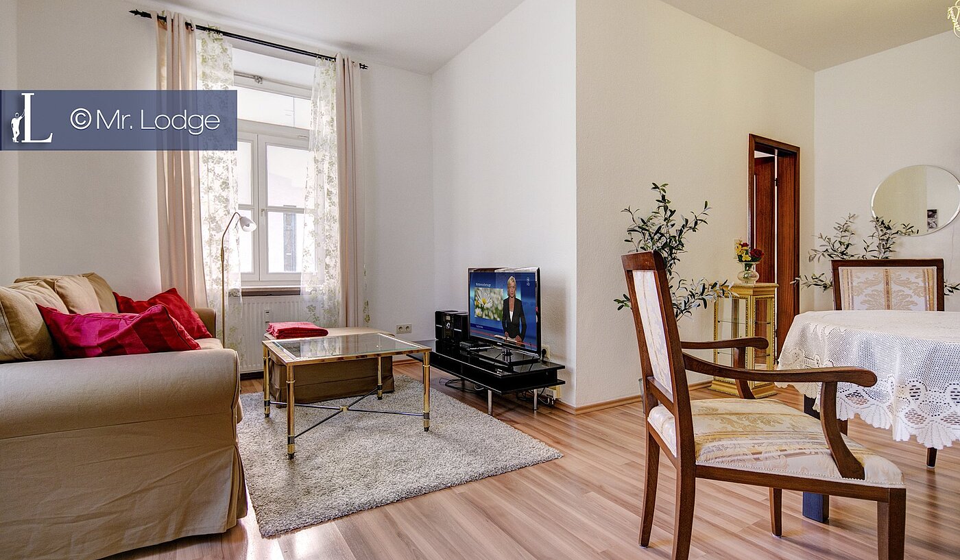 フラット 部屋数 2 部屋 | München-Schwabing | 1609ML_5 | Großzügiger Wohnraum