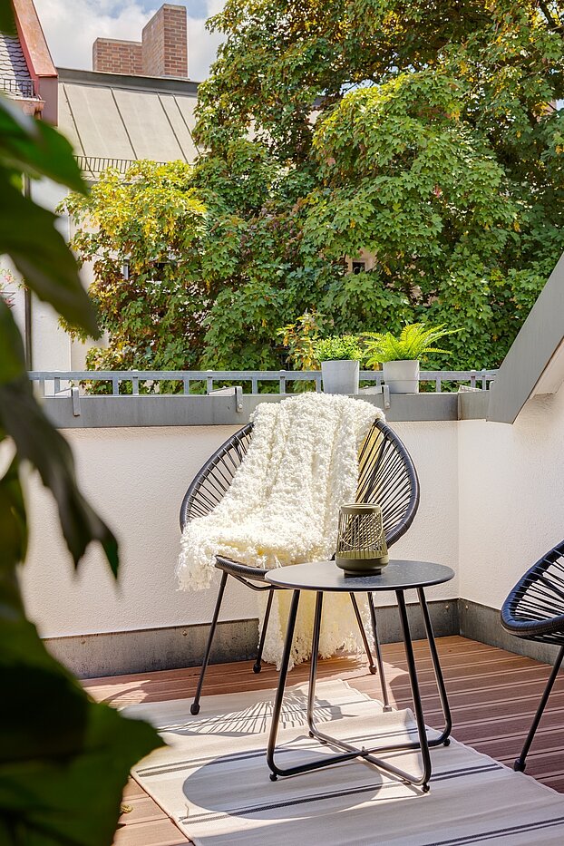 アティック・フラット（屋根裏） 部屋数 1 部屋 | München-Sendling | 700402 | Leben & Genießen