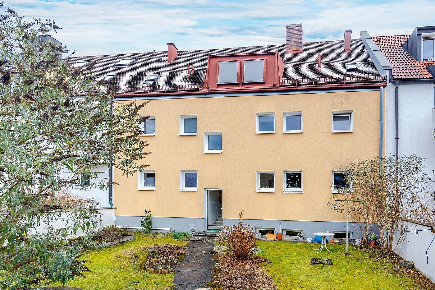 フラット 部屋数 1 部屋 | München-Bogenhausen | 2012ML2 | Rückseite des Hauses