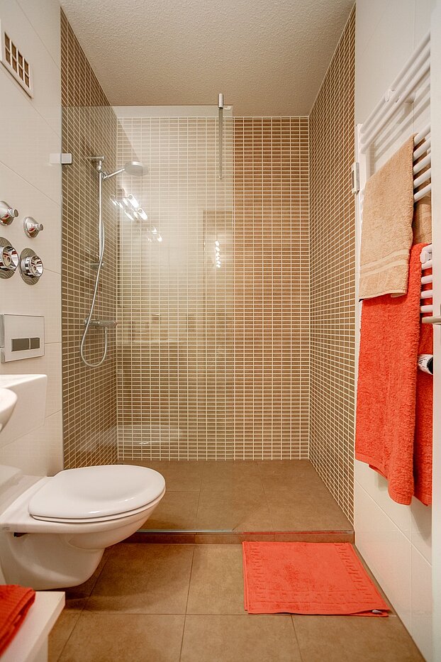 フラット 部屋数 3 部屋 | München-Au | 2003ML17 | mit begehbarer Dusche