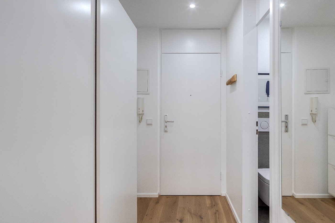 フラット 部屋数 1 部屋 | München-Nymphenburg | 1912ML2 | Dielenbereich mit Schrank
