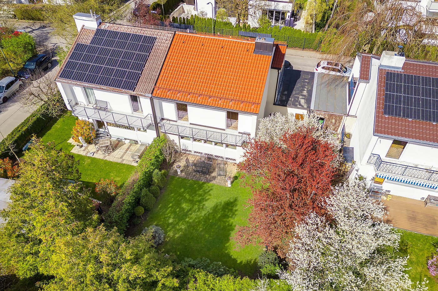 セミ・デタッチド・ハウス(一戸建てを二つに分けた家屋) 部屋数 4 部屋 | München-Solln | 70120