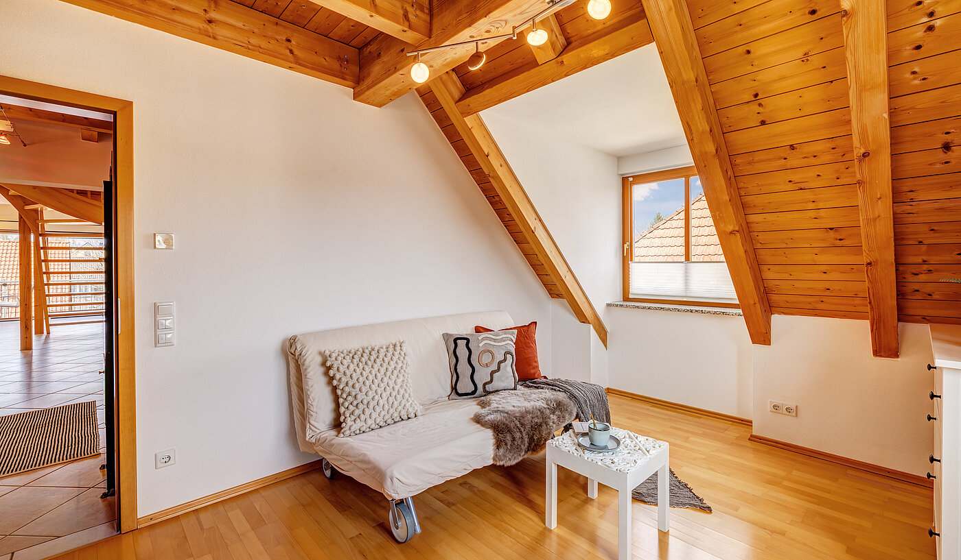 メゾネット・マンション（複数階にわたるマンション） 部屋数 3.5 部屋 | München-Trudering | 70391 | Kind