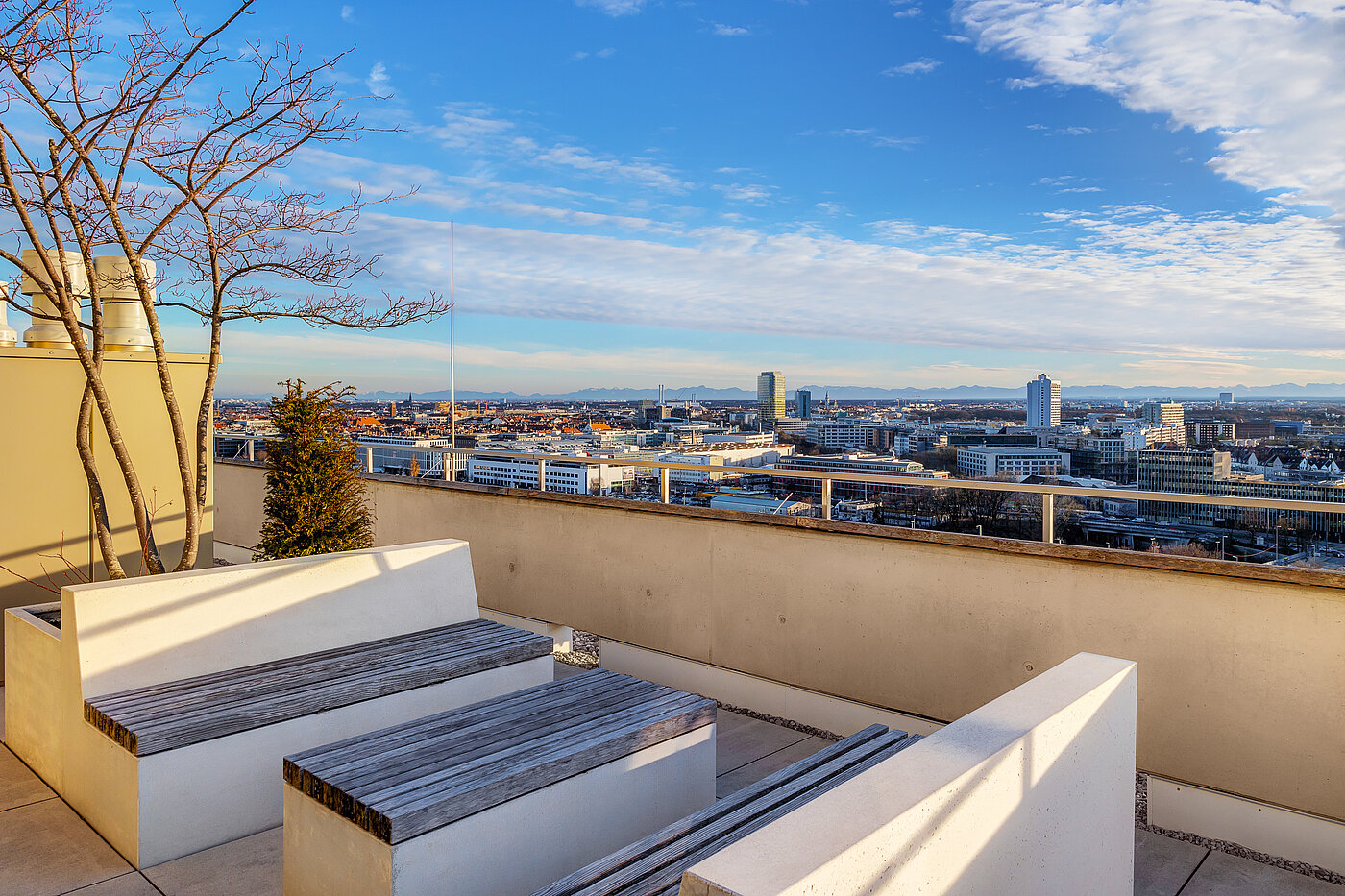 Apartment 部屋数 1.5 部屋 | München-Neuhausen | 70179 | Roofgarden bei Tag...