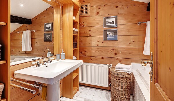 フラット 部屋数 11 部屋 | Gmund/Dürnbach | 2107ML11 | Wannenbad DG