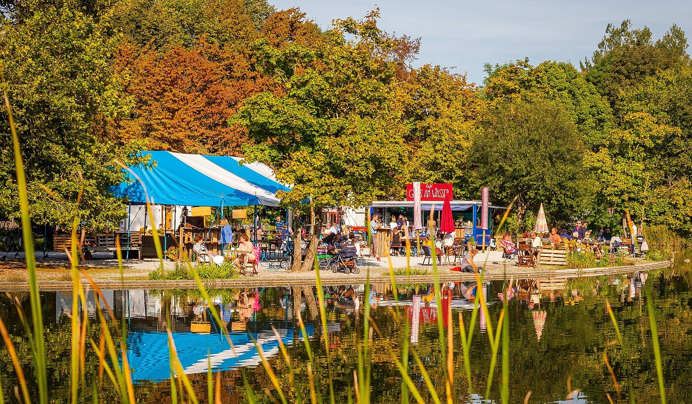 フラット 部屋数 1 部屋 | München-Sendling-Westpark | 2008ML1 | Kleiner Biergarten im Westpark