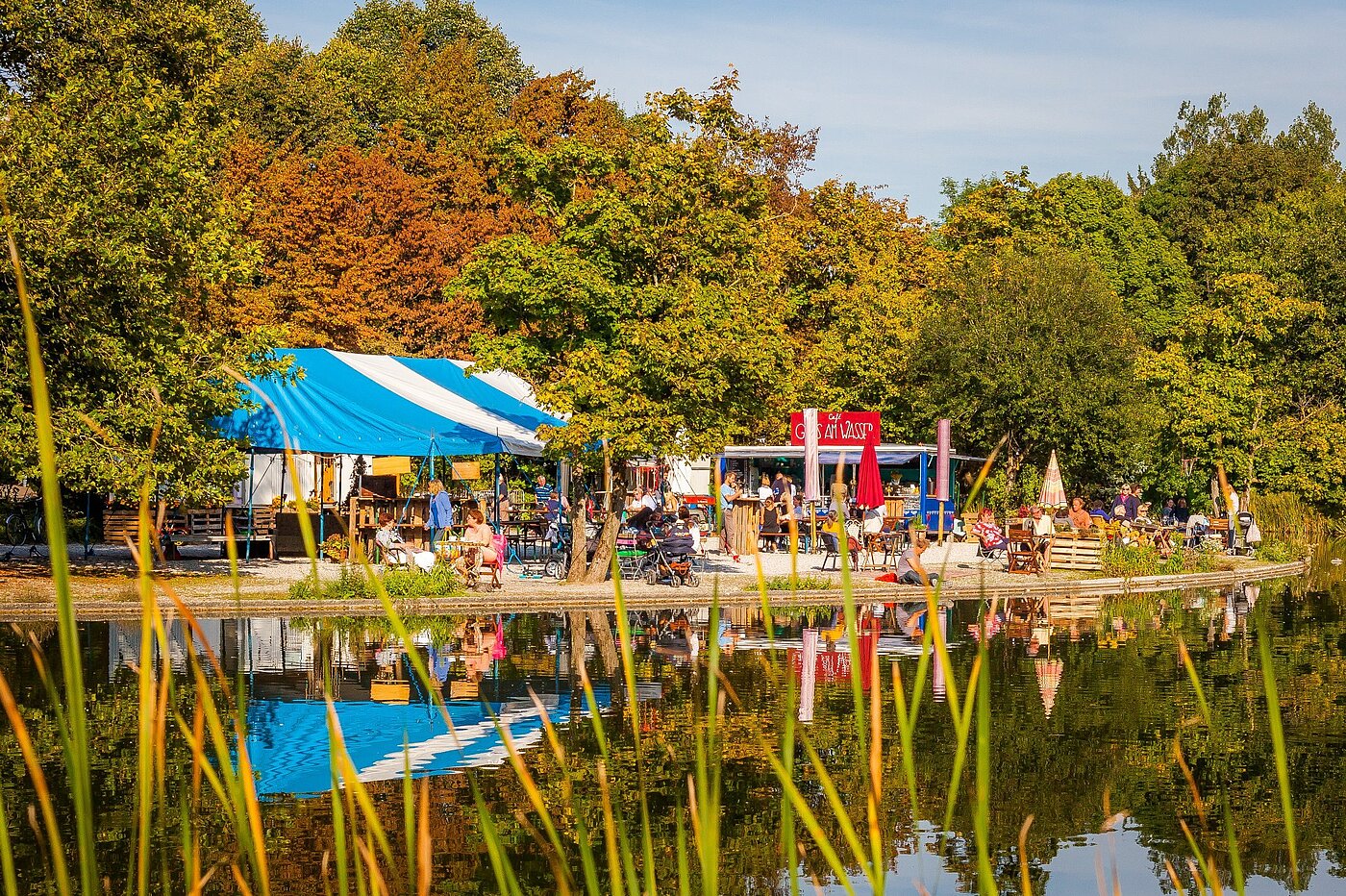 フラット 部屋数 1 部屋 | München-Sendling-Westpark | 2008ML1 | Kleiner Biergarten im Westpark