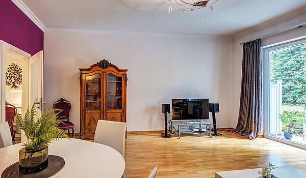 フラット 部屋数 2 部屋 | München-Schwabing | 70394 | Wohnzimmer