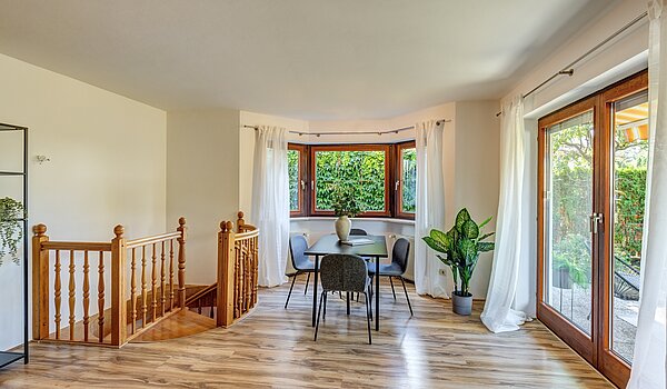 フラット 部屋数 3 部屋 | München-Trudering | 70481 | ...mit Treppe zum UG