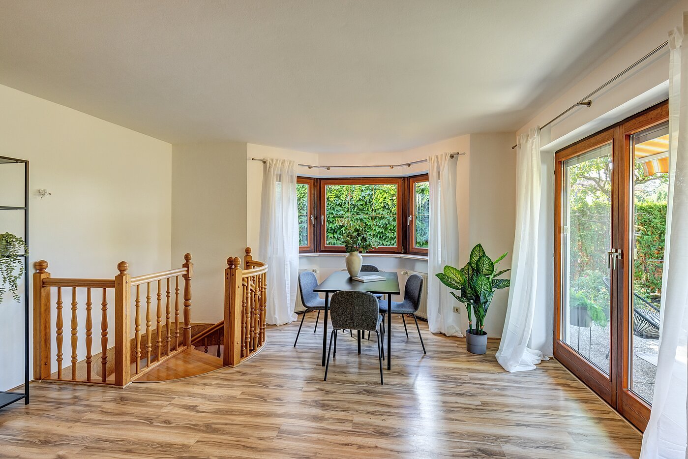 フラット 部屋数 3 部屋 | München-Trudering | 70481 | ...mit Treppe zum UG