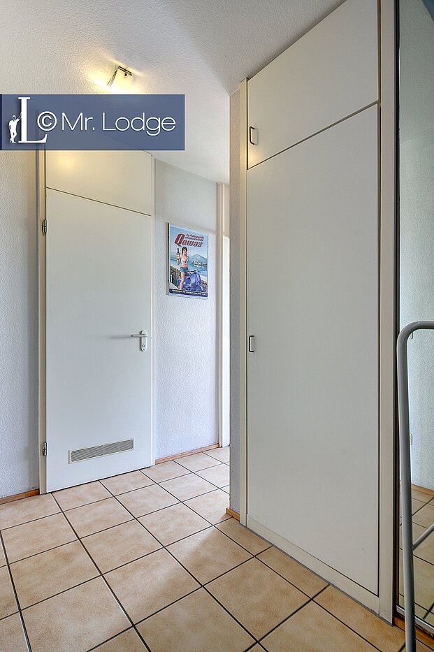 フラット 部屋数 2 部屋 | Unterschleißheim | 1711ML1 | Diele mit Einbauschrank
