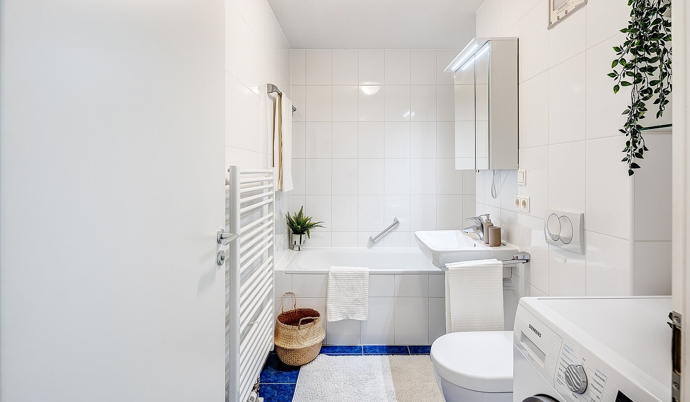 フラット 部屋数 3 部屋 | München-Laim | 2206ML2 | mit einer Badewanne ausgestattet
