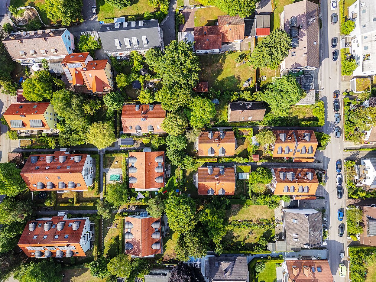 セミ・デタッチド・ハウス（一戸建てを二つに分けた家屋） 部屋数 5 部屋 | München-Trudering | 70269 | Gewachsene Nachbarschaft