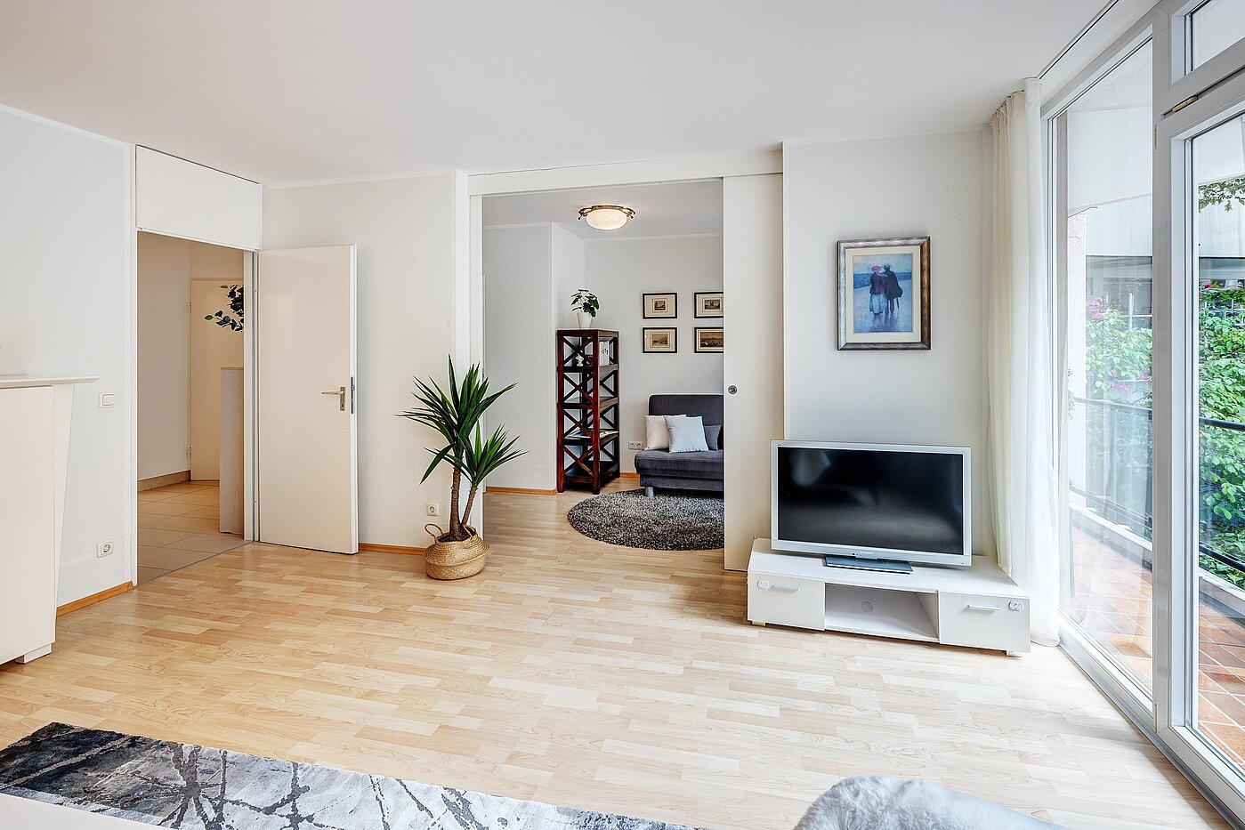 フラット 部屋数 2.5 部屋 | München-Nymphenburg | 2204ML61 | ...mit Schiebetür zum...