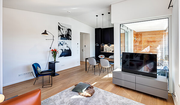 Penthouse 部屋数 2 部屋 | München-Maxvorstadt | 70427 | Hochwertig möbliert
