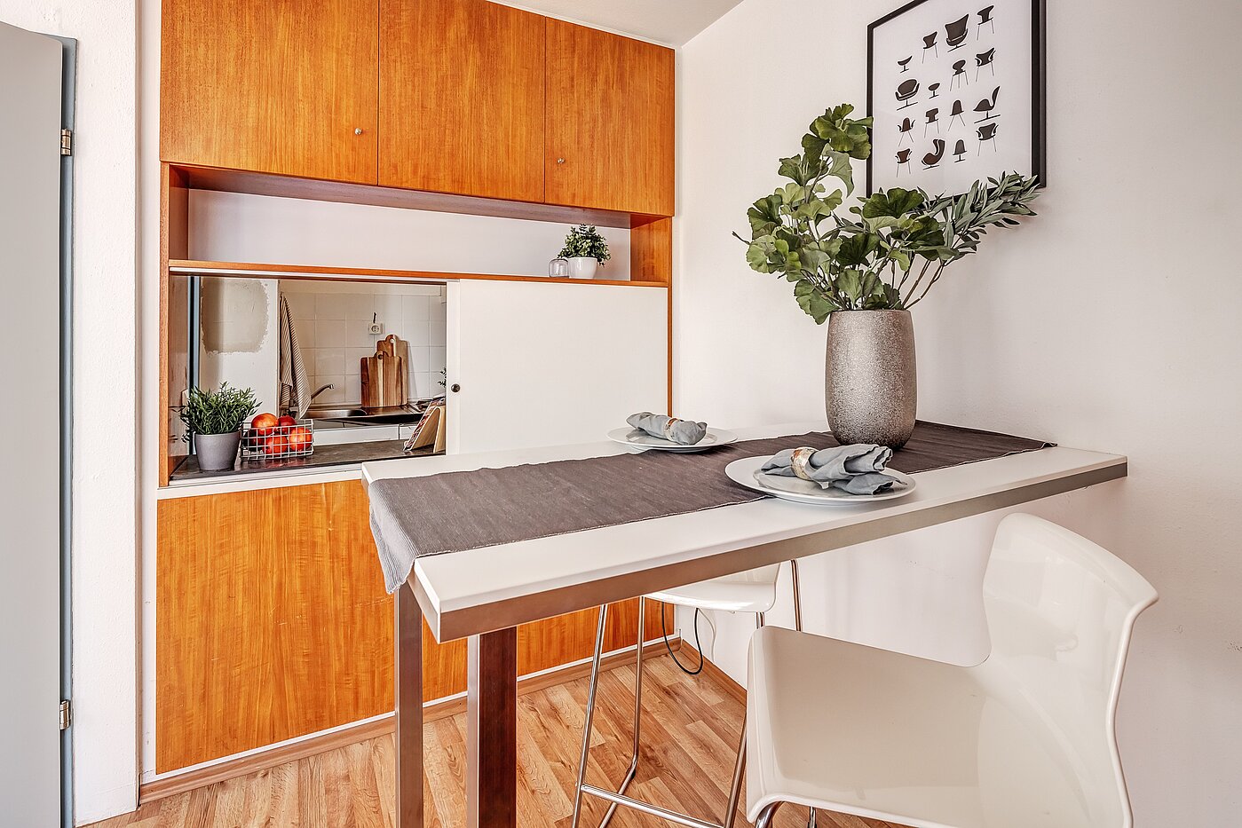 フラット 部屋数 1 部屋 | München-Maxvorstadt | 2110ML8 | Essplatz mit Apartmentküche...