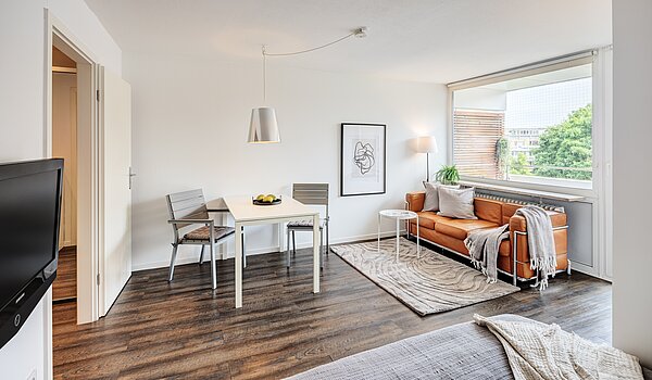 フラット 部屋数 1 部屋 | München-Neuhausen | 702271