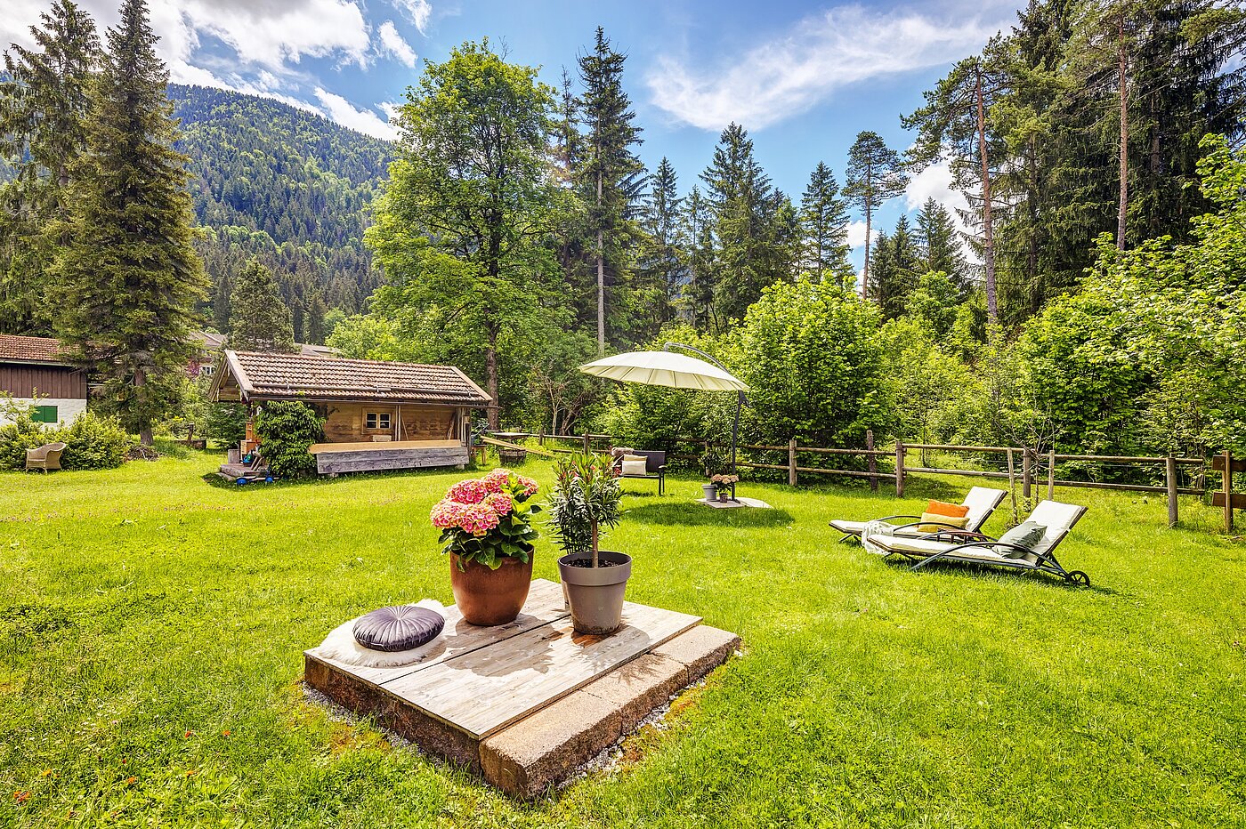 フラット 部屋数 6 部屋 | 70095 | Blick in das Naturschutzgebiet