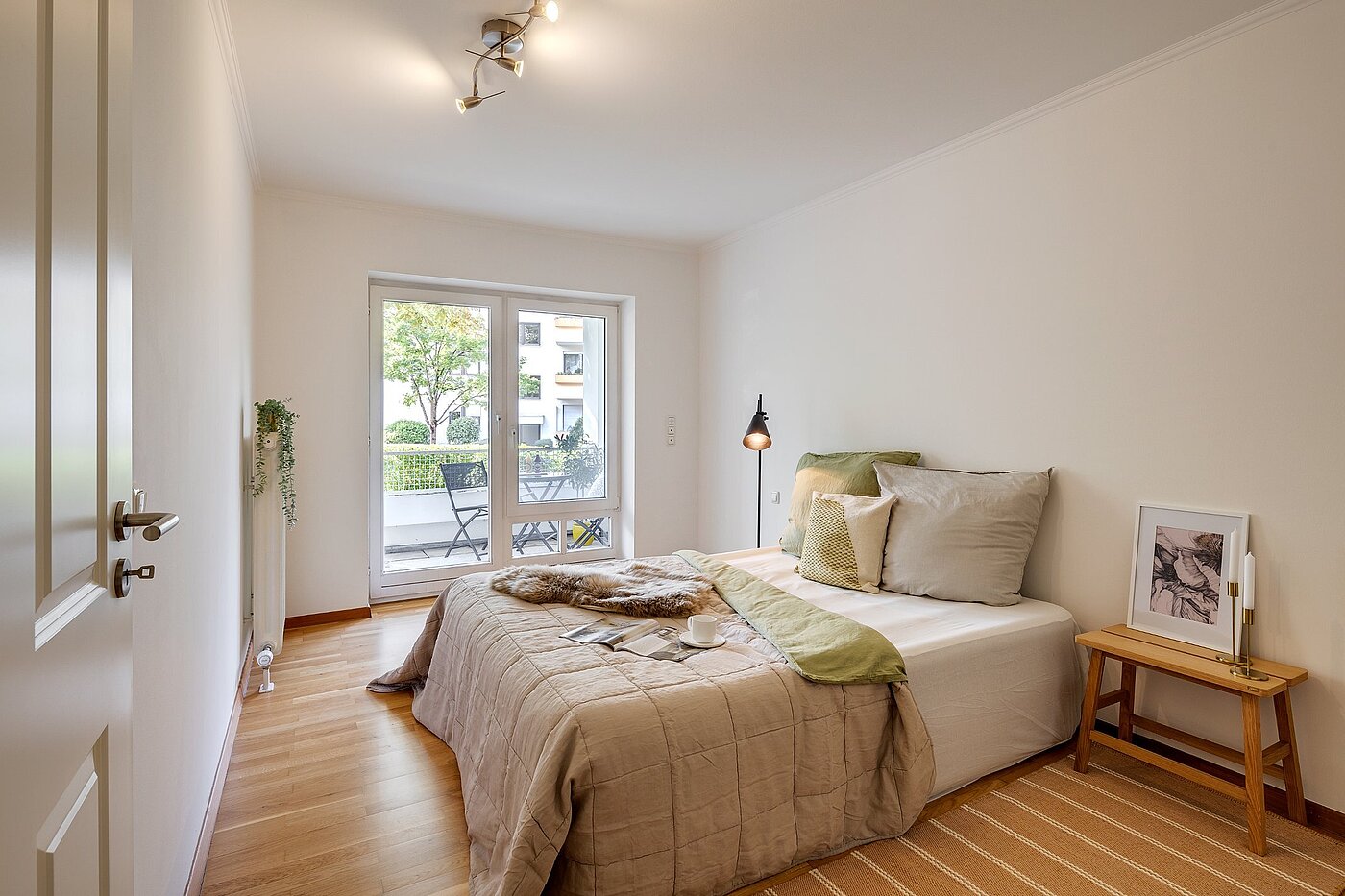フラット 部屋数 2 部屋 | München-Pasing | 2108ML1 | Großes Schlafzimmer...