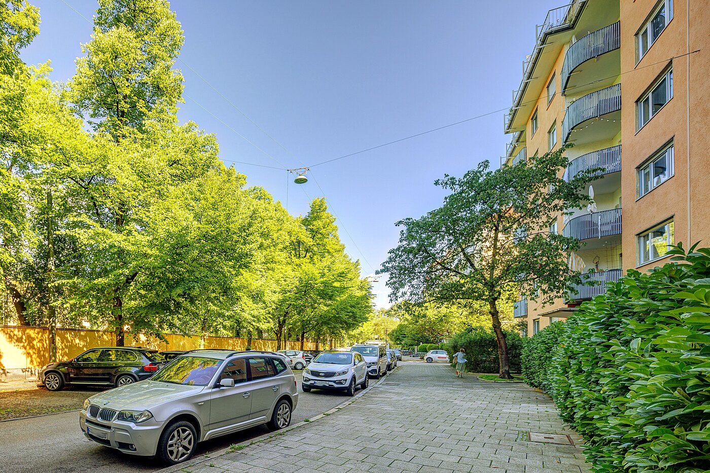 Apartment 部屋数 1 部屋 | München-Schwabing | 70198 | Umgebung im Sommer