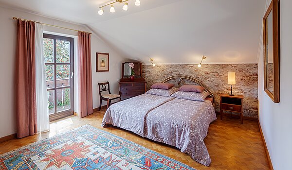 一戸建て 部屋数 4 部屋 | Neubiberg | 70429 | Schlafzimmer I im OG