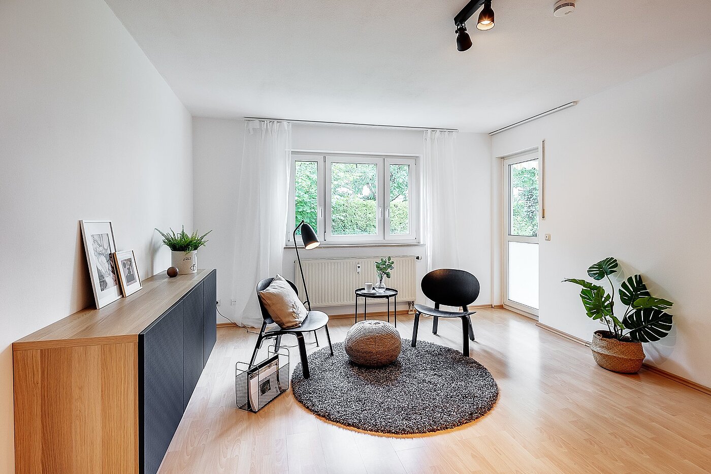 フラット 部屋数 3 部屋 | München-Hasenbergl | 2105ML10 | Wohnzimmer