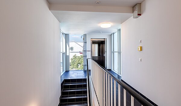 フラット 部屋数 2 部屋 | 70134 | ...Zugang zum Lift