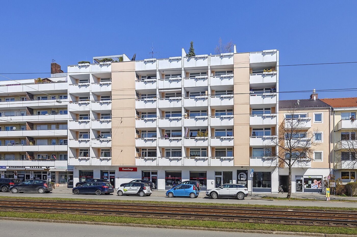 フラット 部屋数 1 部屋 | München-Berg am Laim | 2003ML15 | Hausansicht
