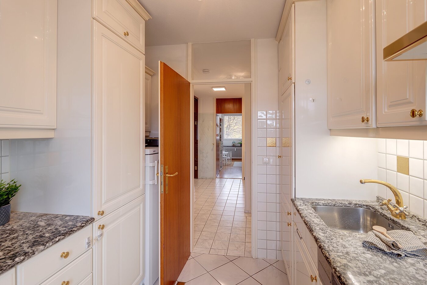 フラット 部屋数 3 部屋 | München-Perlach | 2010ML5 | voll ausgestattet