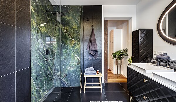 フラット 部屋数 2 部屋 | Bad Wiessee | 700942 | ...und hochwertigen Keramikfliesen