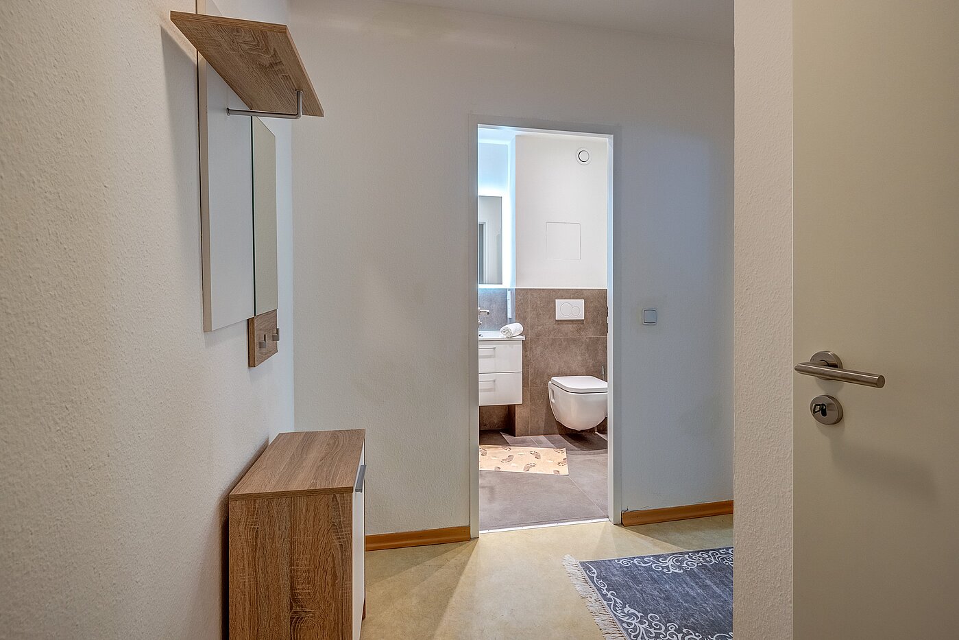 Apartment 部屋数 1 部屋 | München-Milbertshofen | 702251 | Eingangsbereich mit Garderobe