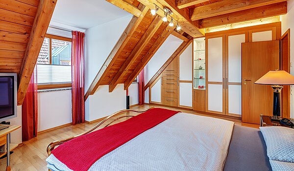 メゾネット・マンション（複数階にわたるマンション） 部屋数 3.5 部屋 | München-Trudering | 703911 | ...mit viel Stauraum