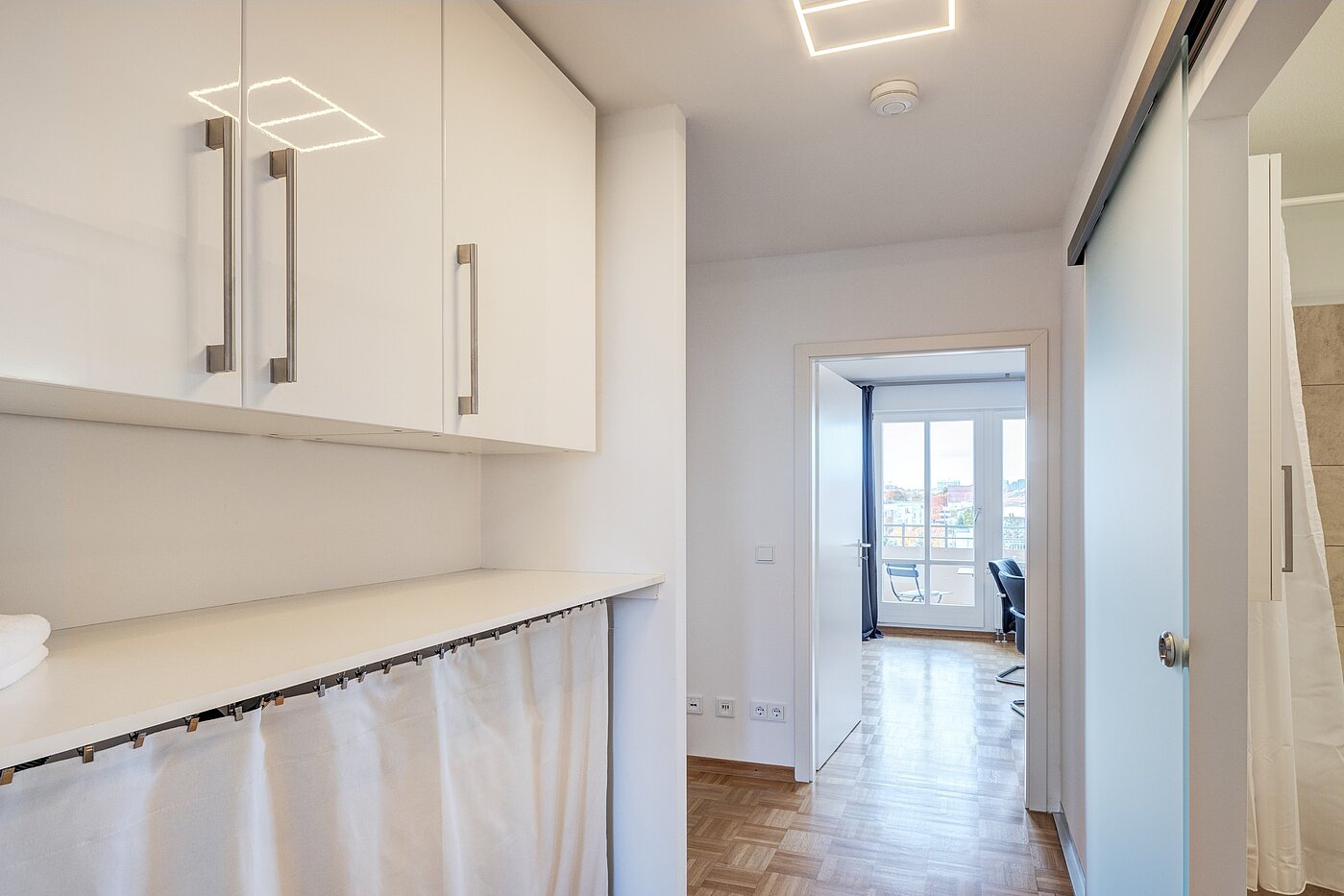 フラット 部屋数 3 部屋 | München-Schwabing | 70299 | Flur