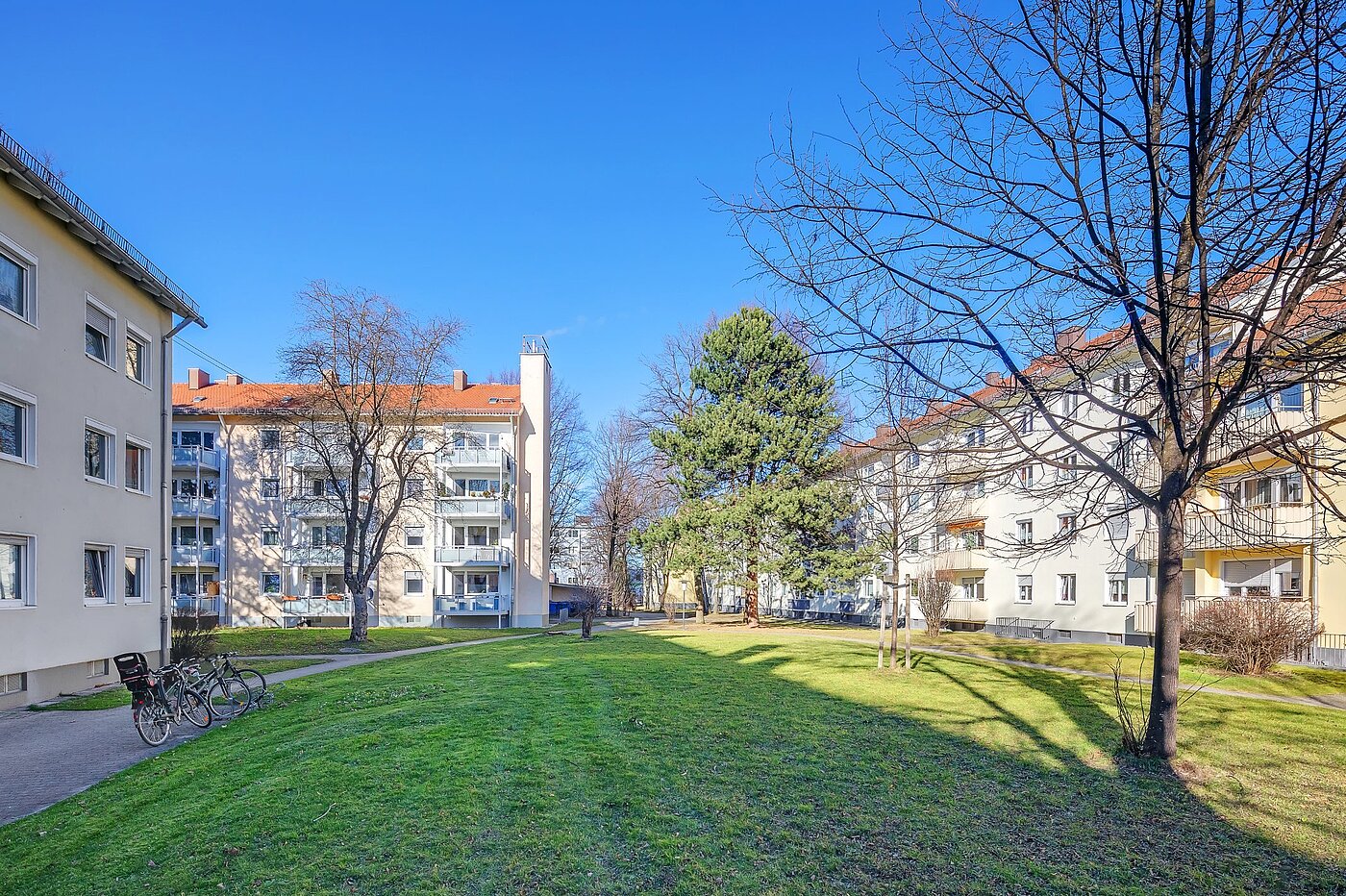 フラット 部屋数 4 部屋 | München-Berg am Laim | 2002ML3 | ruhiger Innenhof