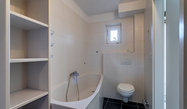 Bauernhaus 部屋数 9 部屋 | Hohenschäftlarn | 1805ML4 | Bad EG Haus 2