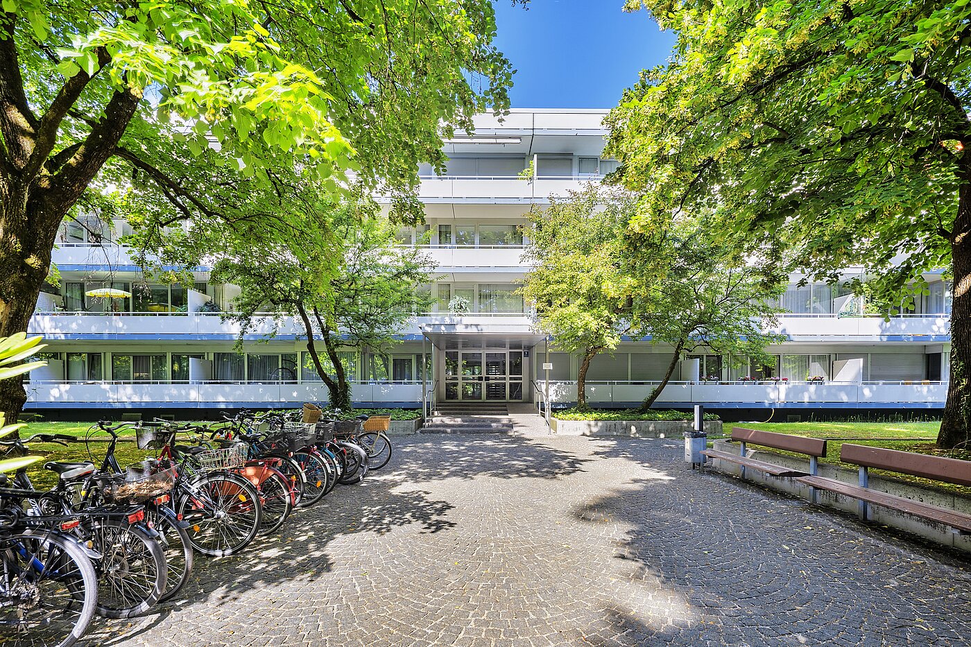 フラット 部屋数 3.5 部屋 | München-Bogenhausen | 70267 | Hausansicht
