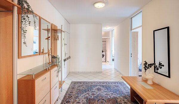 フラット 部屋数 3 部屋 | München-Bogenhausen | 70261 | Großer Flur...