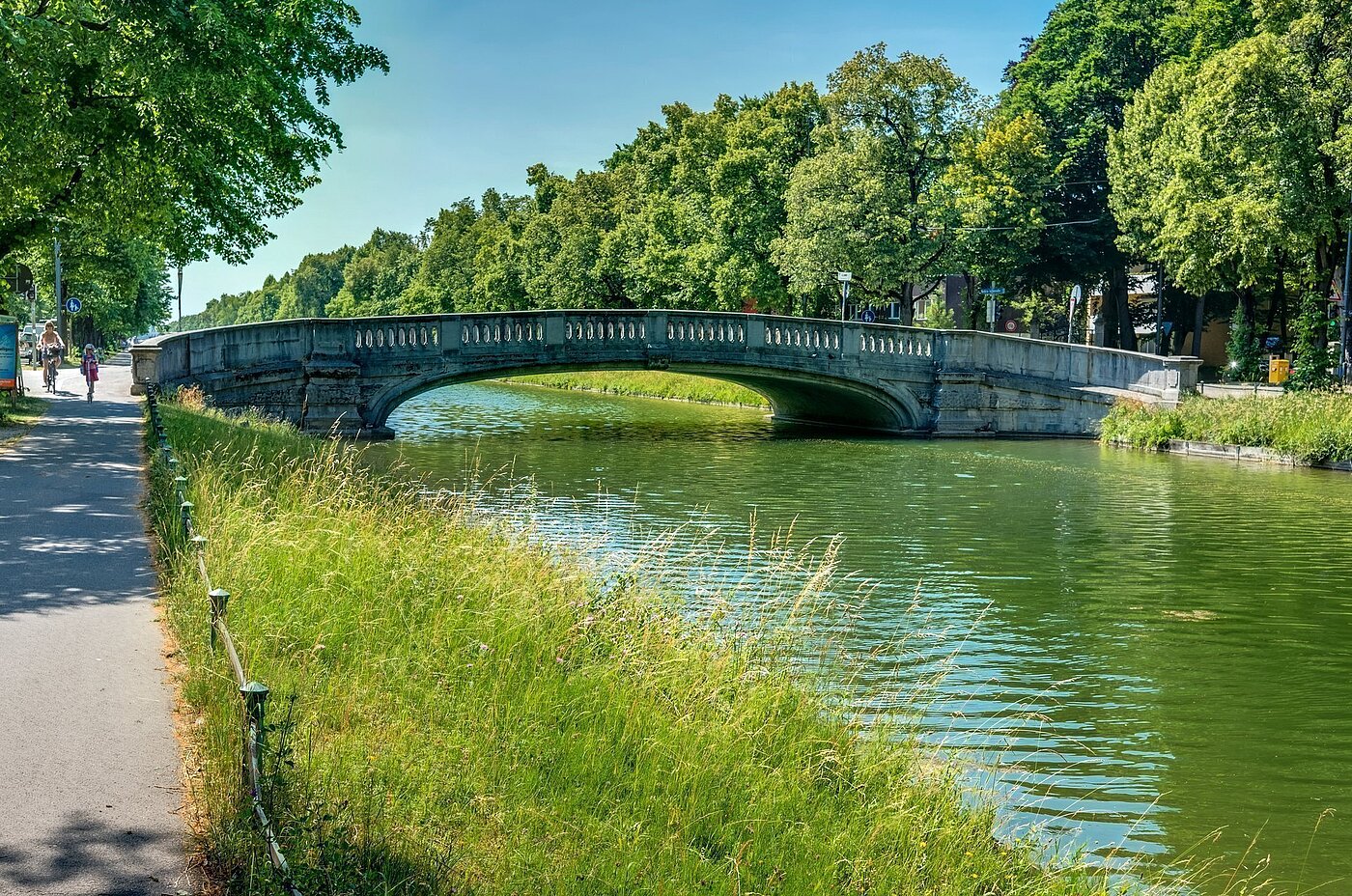 フラット 部屋数 1 部屋 | München-Neuhausen | 702271 | In der Nähe...