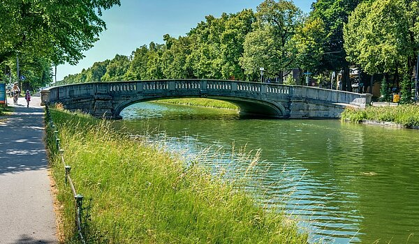 フラット 部屋数 1 部屋 | München-Neuhausen | 702271 | In der Nähe...