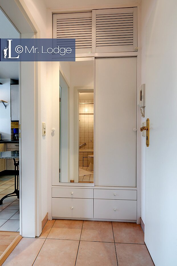 フラット 部屋数 1 部屋 | München-Untermenzing | 1802ML1 | Diele mit Einbauschrank