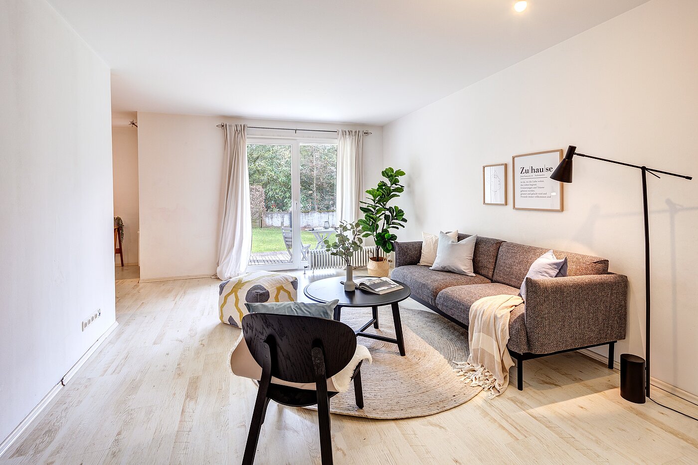 フラット 部屋数 2.5 部屋 | München-Harlaching | 70018 | Helles Wohnzimmer...