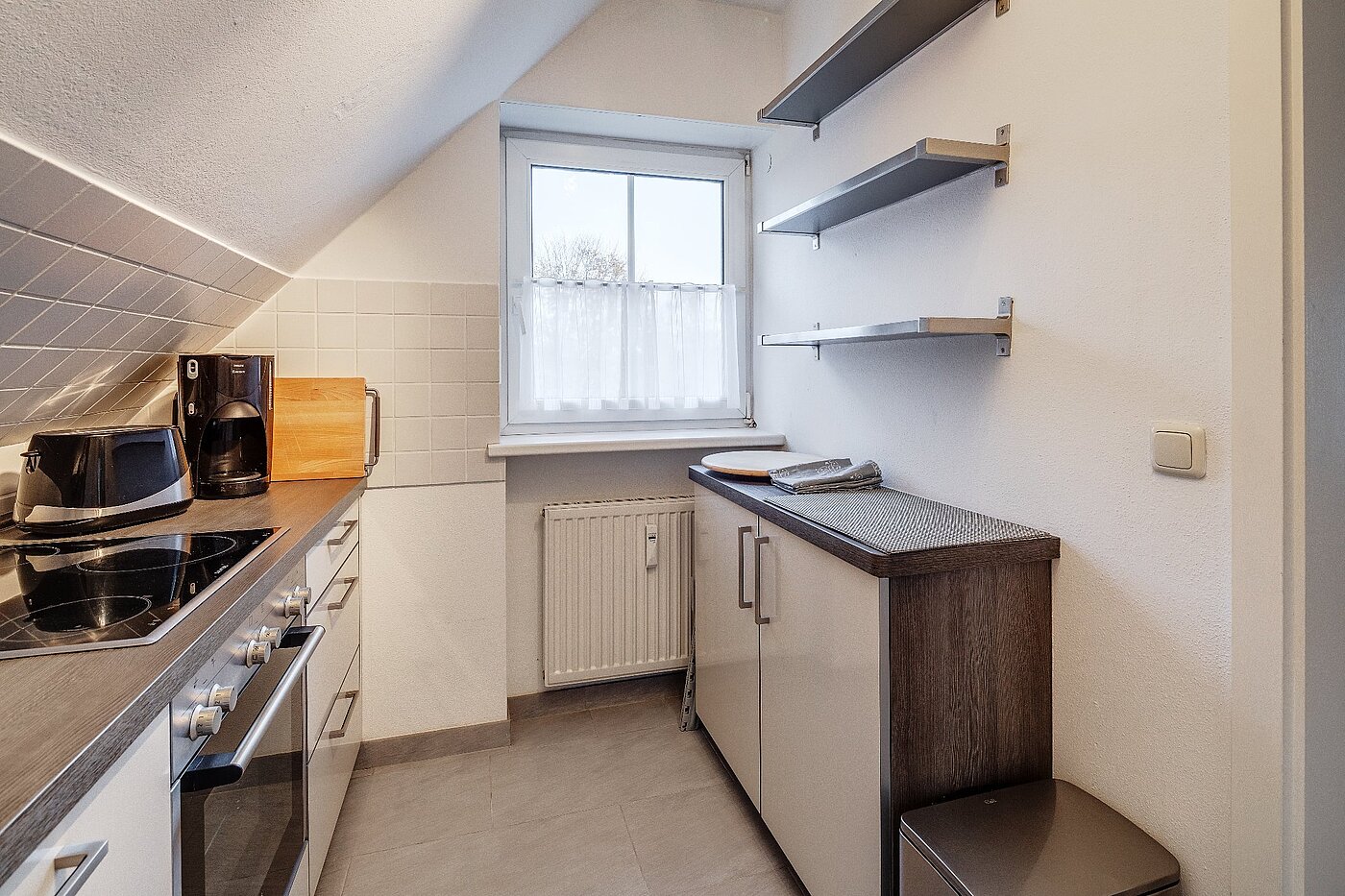 フラット 部屋数 2 部屋 | Unterhaching | 2004ML7 | helle Küche