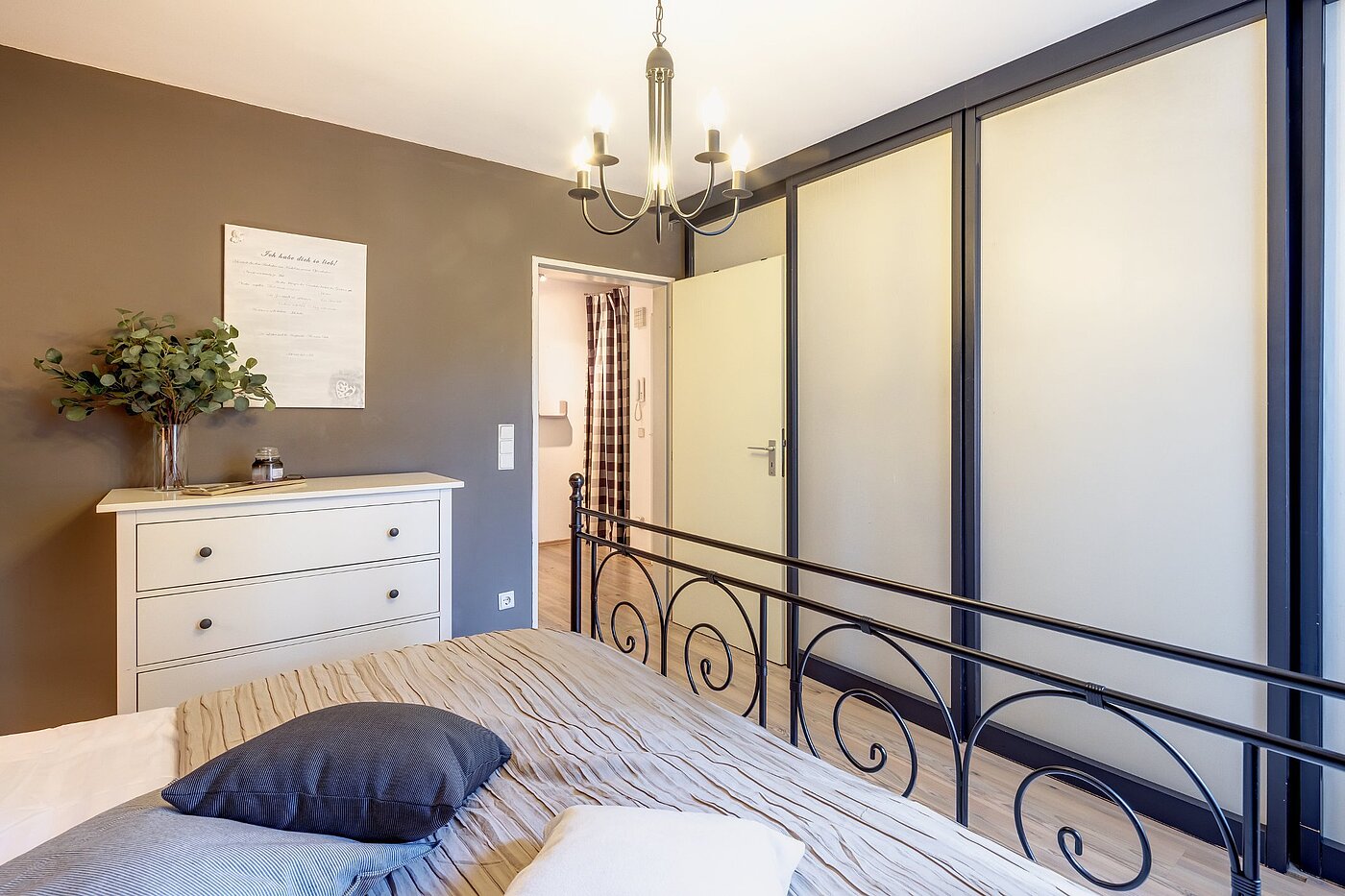 フラット 部屋数 2 部屋 | München-Nymphenburg | 2107ML3 | mit großem Einbauschrank